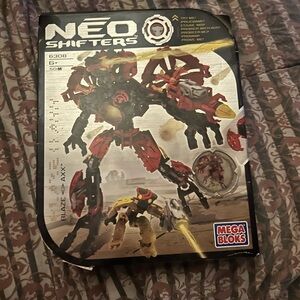 Mega Bloks Neo Shifters Blaze's Axx Building Set - Red and Black